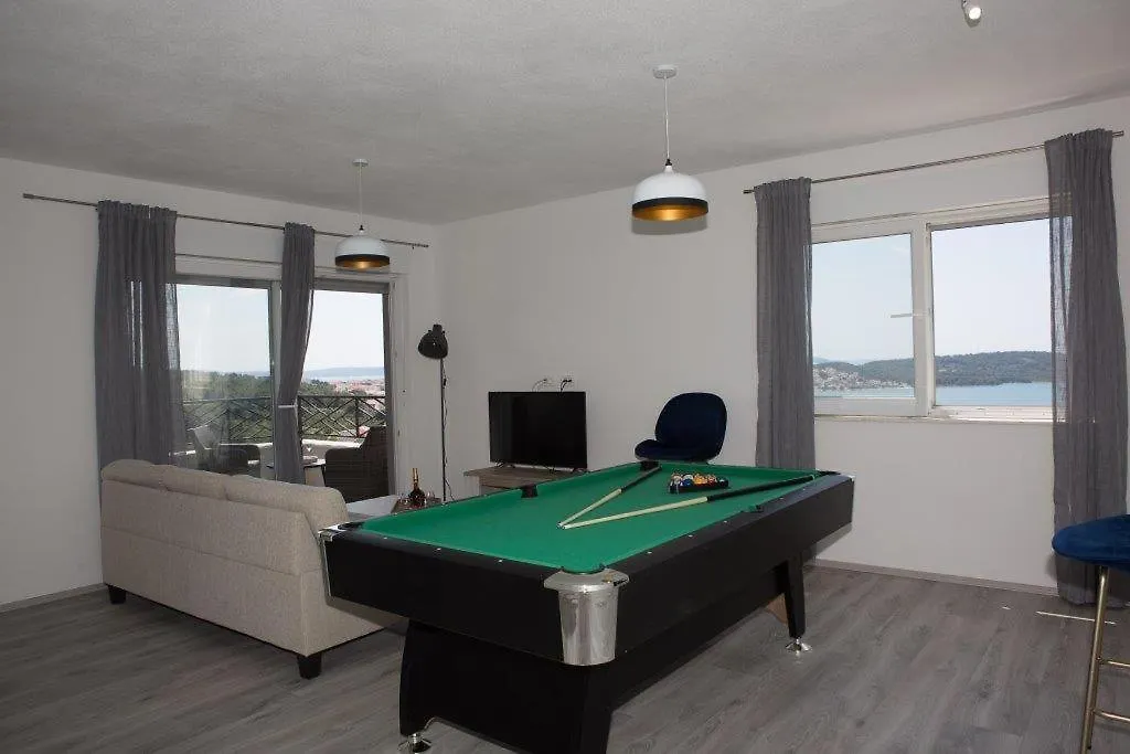 Villa Modro Nebo Trogir 0*,