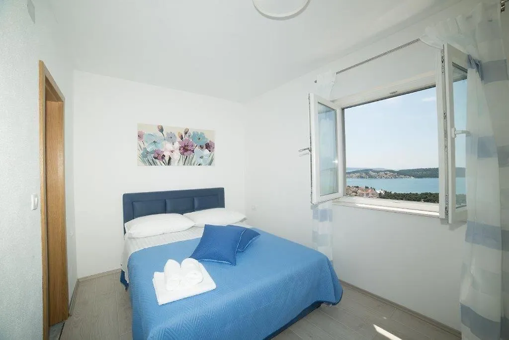 Villa Modro Nebo Trogir Croatia